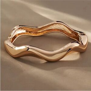 New! Classic Gold Wave Cuff Bracelet NWOT